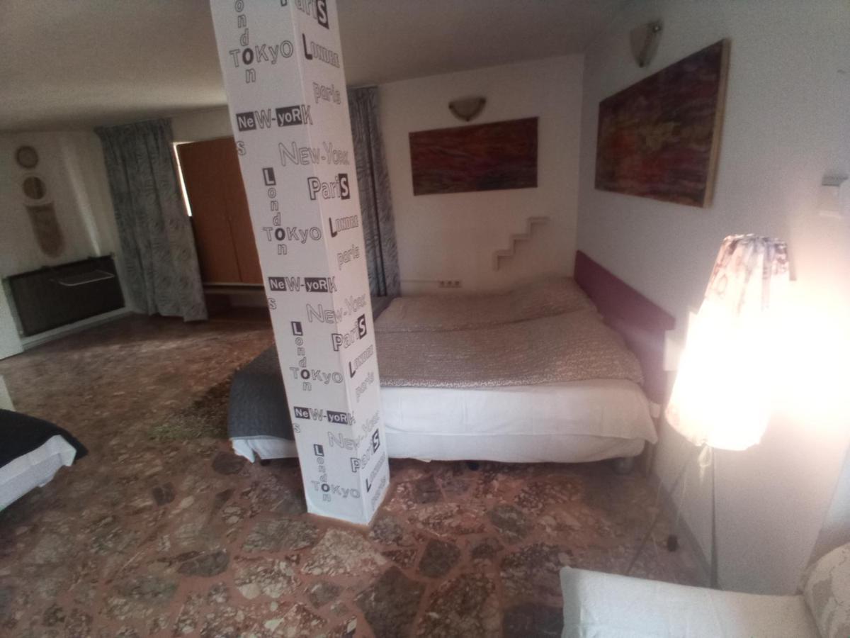Стаи За Гости Алба カザンラク エクステリア 写真